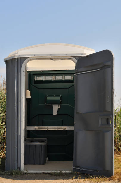Best Emergency porta potty rental  in Batavia, IL